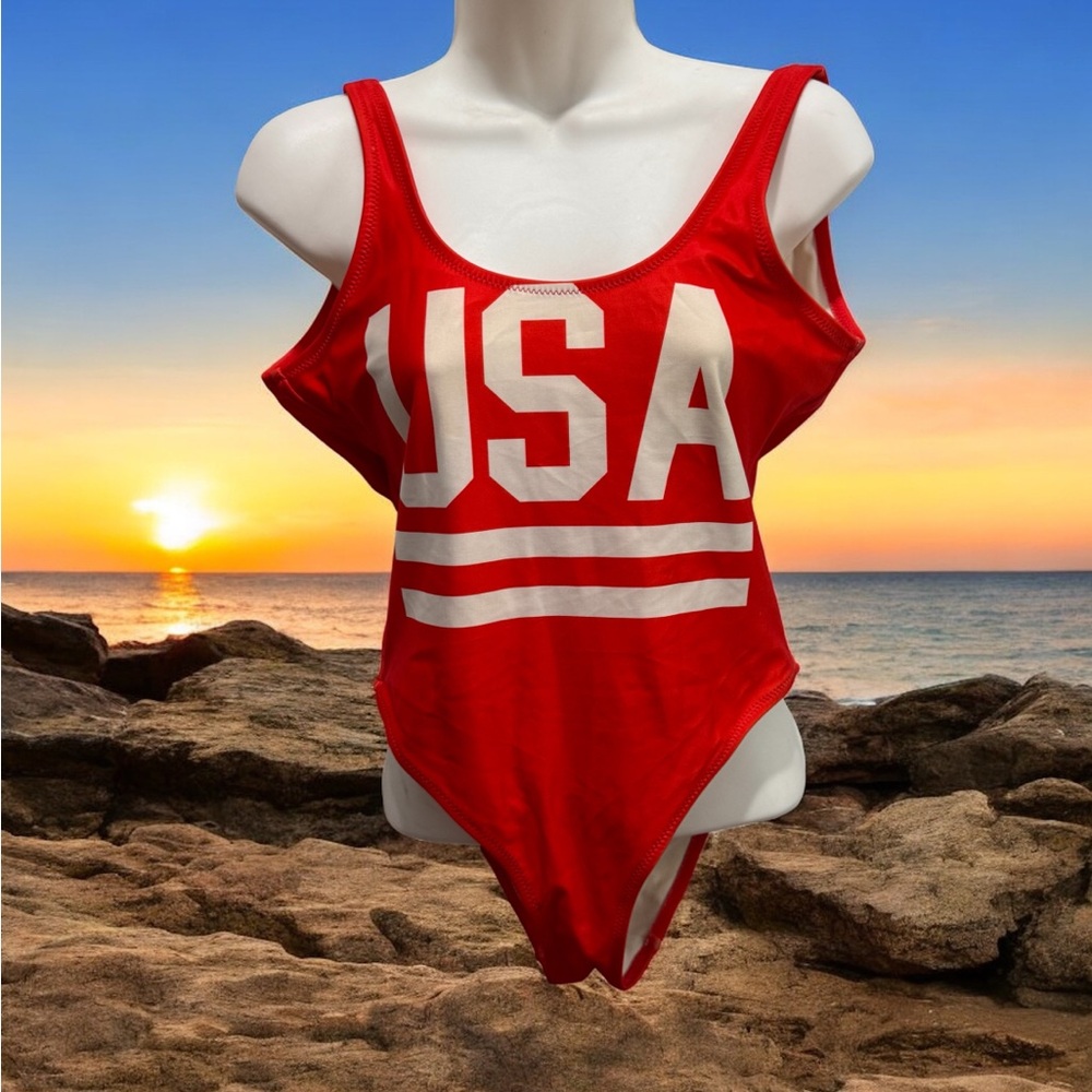 Chubbies orange and white swimsuit size small